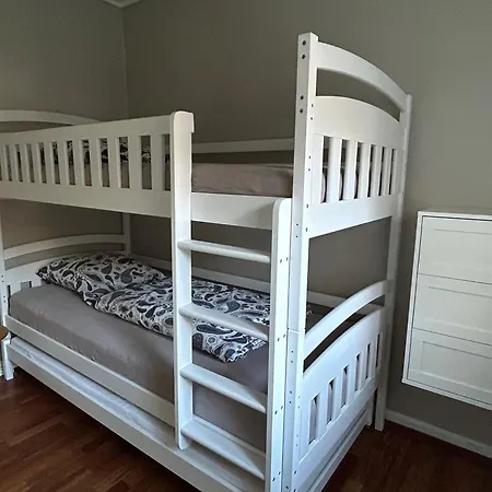 Fully Equipped In Beautiful Nature With View * Tistrup