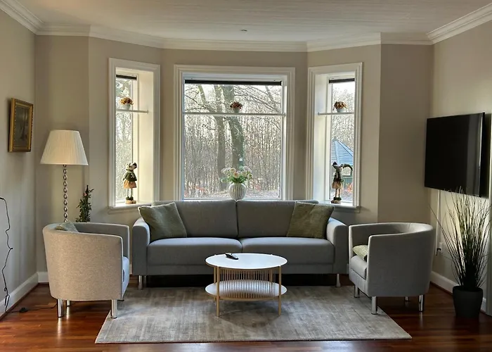 Fully Equipped In Beautiful Nature With View * Tistrup