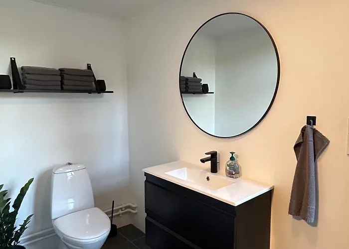 Fully Equipped In Beautiful Nature With View * Tistrup